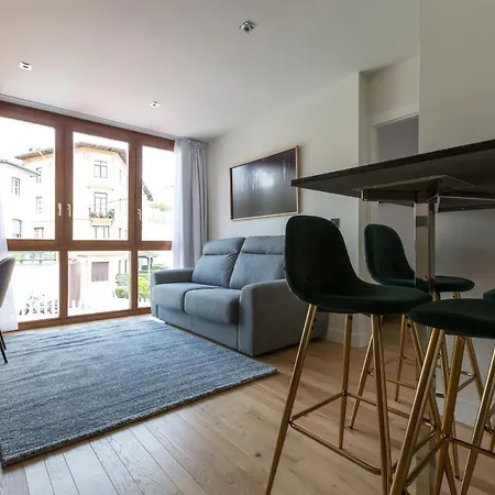Apartment Niza *